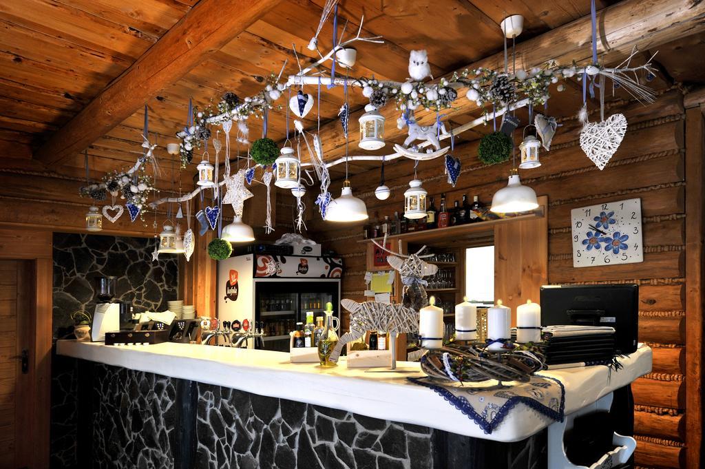 Aplend Koliba Kamzik Aparthotel Vysoke Tatry Bagian luar foto