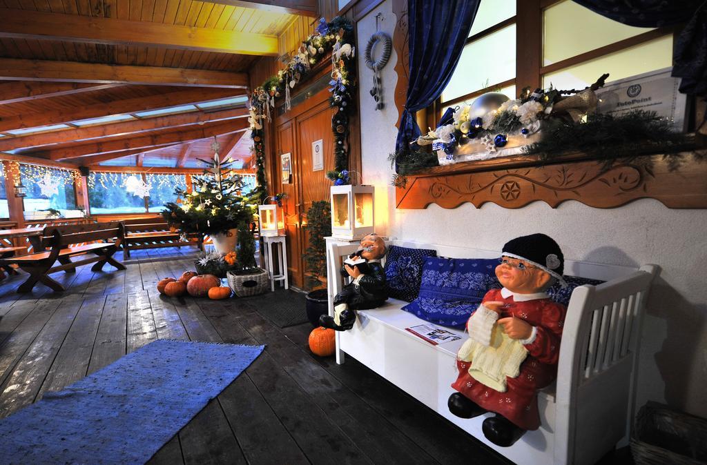 Aplend Koliba Kamzik Aparthotel Vysoke Tatry Bagian luar foto
