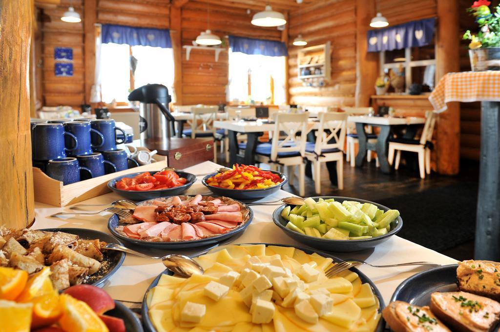 Aplend Koliba Kamzik Aparthotel Vysoke Tatry Bagian luar foto